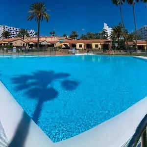Bungalow Con Flamboyan En Maspalomas Сasa de vacaciones